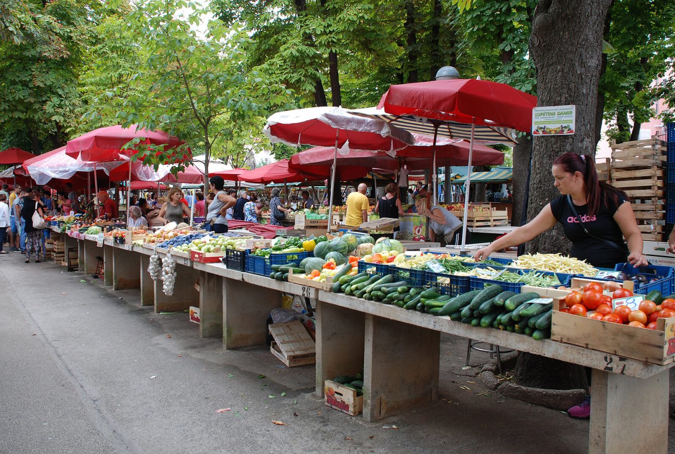 mercato locale